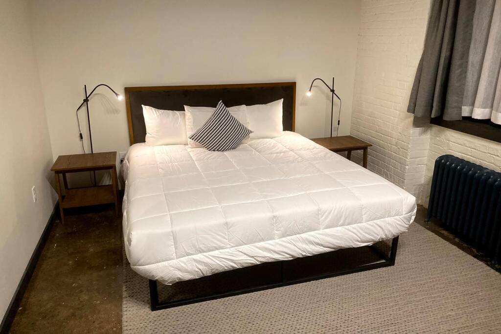 3E-Spacious close to PITT/CMU/Carlow, Sleeps 4 Pittsburgh Exterior foto